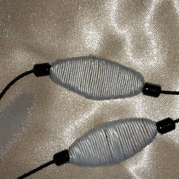 S. STEEL Necklace of silver cream and black - Picture 4 of 4